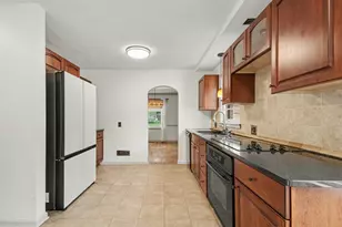 2324 Estelle Dr SE, Grand Rapids, MI 49506 - Photo 6