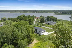 9465 Wabasis Pointe Dr NE, Greenville, MI 48838 - Photo 2
