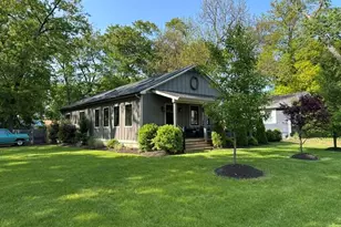 820 W Indiana St, New Buffalo, MI 49117 - Photo 1