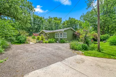 22 Morry Street, Hillsdale, MI 49242 - Photo 2