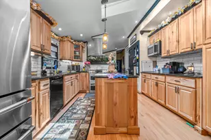 22 Morry St, Hillsdale, MI 49242 - Photo 24