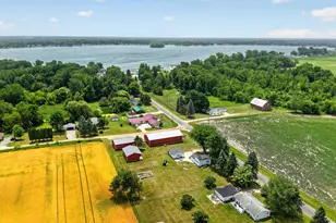 1253 S Waldron Rd, Crystal, MI 48818 - Photo 36