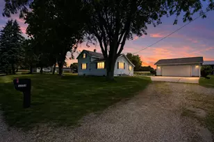 1253 S Waldron Rd, Crystal, MI 48818 - Photo 6
