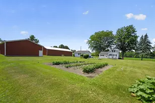 1253 S Waldron Rd, Crystal, MI 48818 - Photo 10
