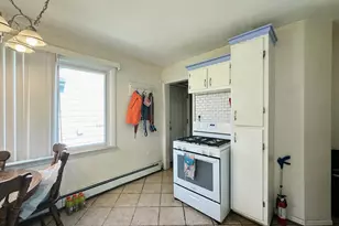 17629 Lincoln Ave, Eastpointe, MI 48021 - Photo 14