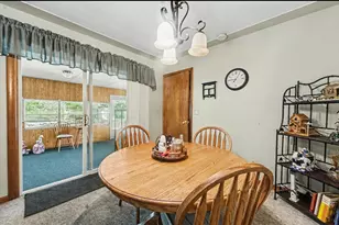 7114 Kay Dr, Greenville, MI 48838 - Photo 10