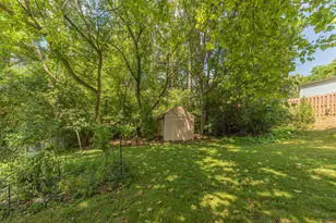 603 Manor Dr, Ann Arbor, MI 48105 - Photo 30