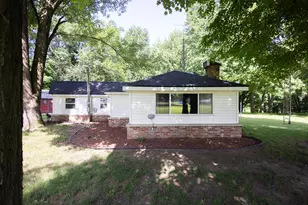 51310 Shorts Rd, Leonidas, MI 49066 - Photo 2