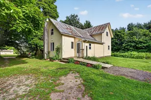 4329 S Brown Rd, Sheridan, MI 48884 - Photo 2