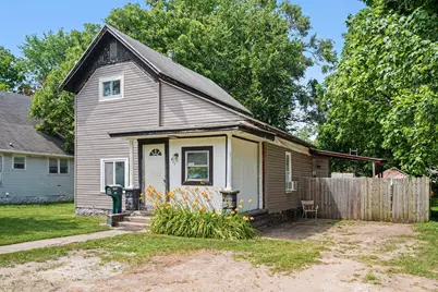 421 E Division Street, Dowagiac, MI 49047 - Photo 2