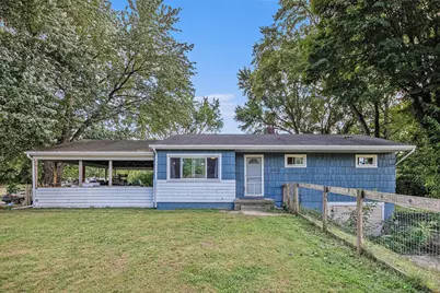 2262 Warren Road, Niles, MI 49120 - Photo 2