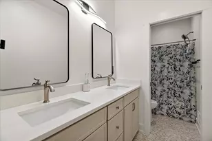 412 Sabine Dr, Muskegon, MI 49442 - Photo 34