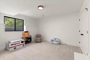 412 Sabine Dr, Muskegon, MI 49442 - Photo 48