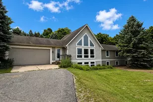 350 Mary Ct, Hesperia, MI 49421 - Photo 4