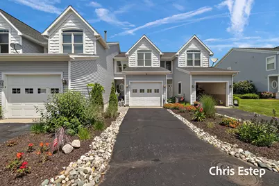 941 W Savidge Street, Spring Lake, MI 49456 - Photo 2