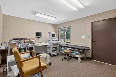 2575 Spring Arbor Road #100, Jackson, MI 49203 - Photo 18
