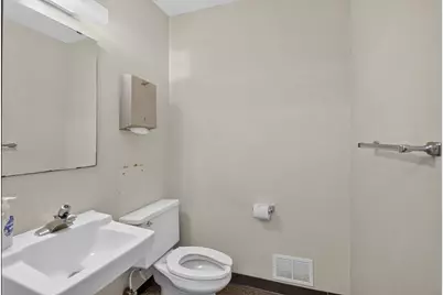 2575 Spring Arbor Road #100, Jackson, MI 49203 - Photo 20