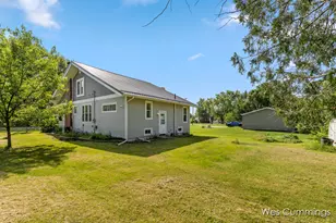 6475 N Lumberjack Rd, Riverdale, MI 48877 - Photo 26