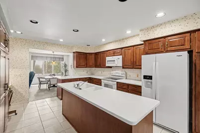 640 Cascade Hills Ridge SE, Grand Rapids, MI 49546 - Photo 14