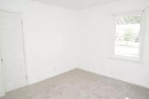 28691 Marquette St, Garden City, MI 48135 - Photo 12