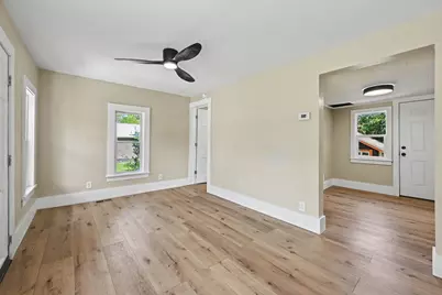 121 E Olds Street, Hartford, MI 49057 - Photo 10