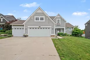 3113 Lowingside Dr, Jenison, MI 49428 - Photo 4