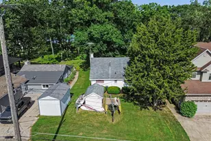 7507 Hillcrest Ave, Manitou Beach, MI 49253 - Photo 28