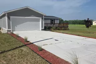 5556 W Lake Blvd, Hart, MI 49420 - Photo 2