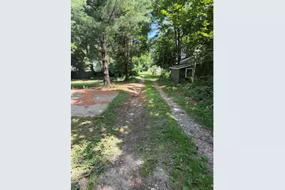 814 N Clinton Street, Albion, MI 49224 - Photo 46