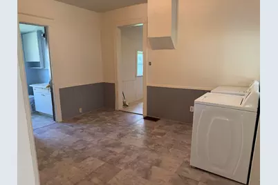 814 N Clinton Street, Albion, MI 49224 - Photo 26