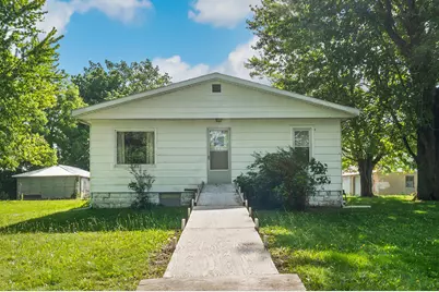 3709 Michael Road, Eau Claire, MI 49111 - Photo 2