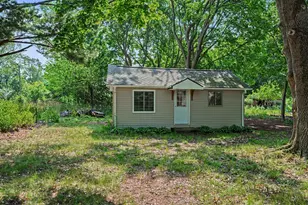11627 S 30th St, Vicksburg, MI 49097 - Photo 2