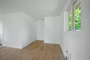 11627 S 30th St, Vicksburg, MI 49097 - Photo 10