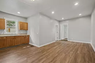 710 Baxter St SE, Grand Rapids, MI 49503 - Photo 6