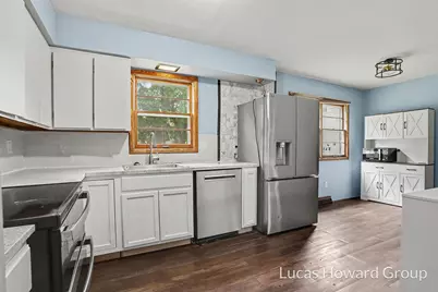 1931 W Territorial Road W, Battle Creek, MI 49015 - Photo 6