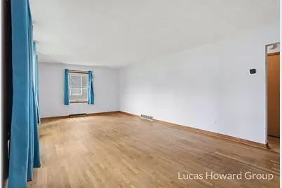 1931 W Territorial Road W, Battle Creek, MI 49015 - Photo 4