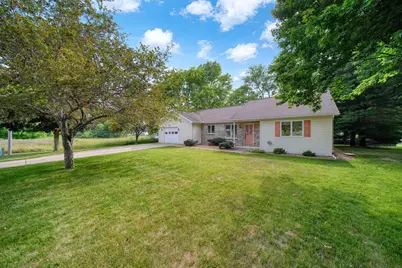 246 Village Lane, Concord, MI 49237 - Photo 4