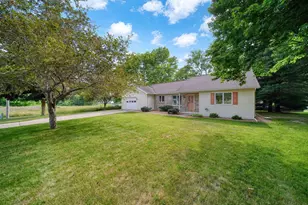 246 Village Ln, Concord, MI 49237 - Photo 4