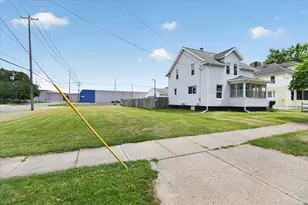237 N Forbes St, Jackson, MI 49202 - Photo 4