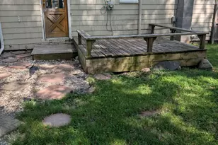 918 Wayne St, Jackson, MI 49202 - Photo 16