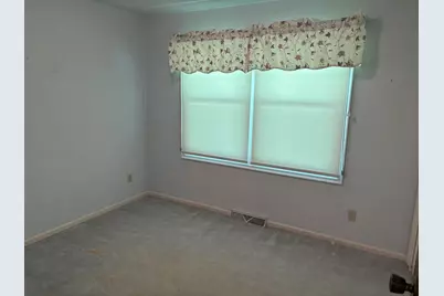 21421 Swafford Road, Battle Creek, MI 49017 - Photo 8