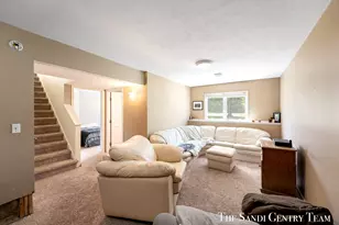 17632 Dustin Dr, Spring Lake, MI 49456 - Photo 16