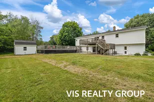 5870 Polk St, Hudsonville, MI 49426 - Photo 6