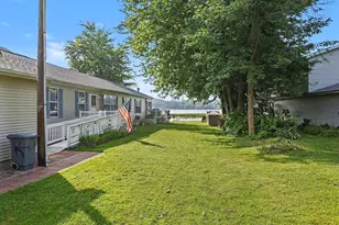 43479 Van Auken Dr, Bangor, MI 49013 - Photo 22