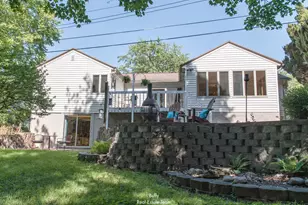 521 Leggat St, Grand Haven, MI 49417 - Photo 4