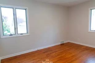 521 Leggat St, Grand Haven, MI 49417 - Photo 16
