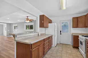 121 N Lakeside Dr, Michigan Center, MI 49254 - Photo 14