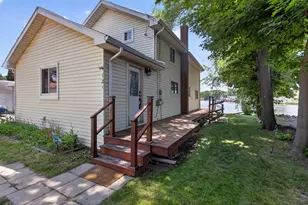 121 N Lakeside Dr, Michigan Center, MI 49254 - Photo 4