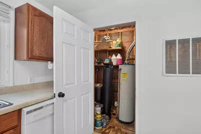 121 N Lakeside Drive, Michigan Center, MI 49254 - Photo 18