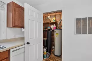 121 N Lakeside Dr, Michigan Center, MI 49254 - Photo 18
